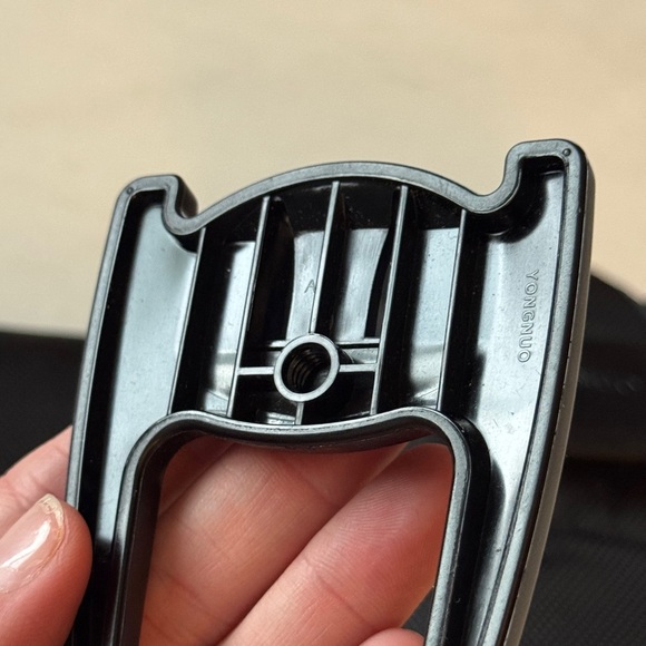 Yongnuo flash cases (TWO) with flash mounts - Picture 4 of 5